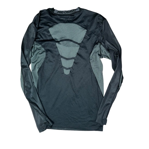 Nike Pro Fitted Long Sleeve Tee Size Small - Picture 2 of 2